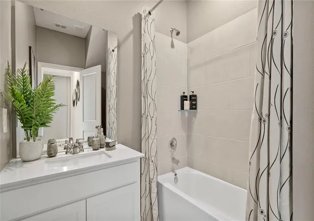 5th image of 2728 Mercy Cir, Clermont, FL 34714 | MLS# O6420767