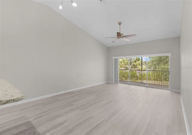 Homes for sale in Oxford, FL | 5308 Bowline Ct, Oxford, FL 34484 | MLS# OM727567