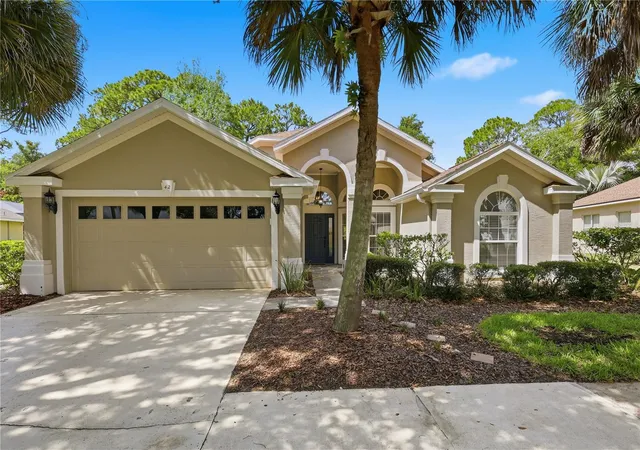 Photo 1 of Single family home for sale at 42 Shinnecock Dr, Palm Coast, FL 32137 | MLS# FC319577 | Listing updated on 2026-08-18