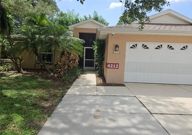 Homes for sale in Sarasota, FL | 4212 Parry Dr, Sarasota, FL 34241 | MLS# TB8524226