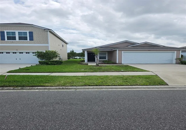 Homes for sale in Bunnell, FL | 754 Grand Reserve Dr, Bunnell, FL 32110 | MLS# FC319580