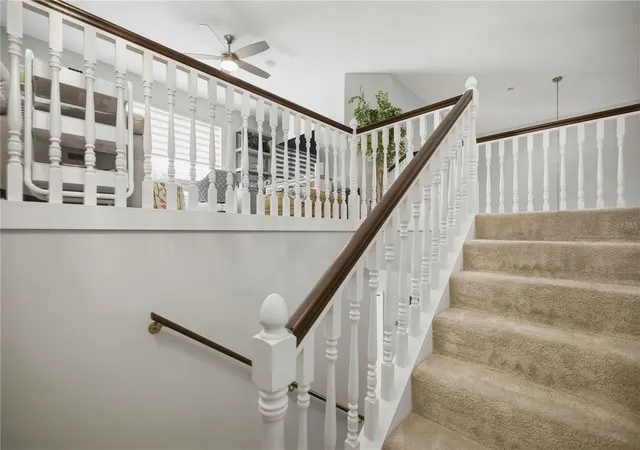 4th image of 1118 Avenida De Las Casas, Lady Lake, FL 32159 | MLS# OM727573