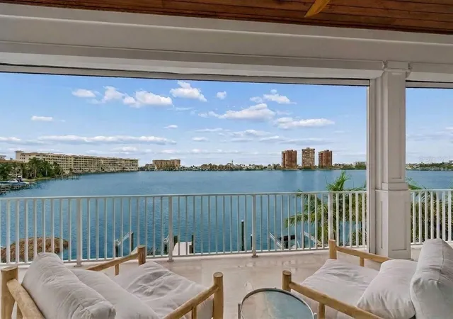 4th image of 17715 Wall Cir, Redington Shores, FL 33708 | MLS# TB8524247