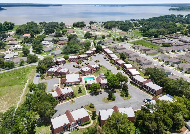 30th image of 500 Newell Hill Rd #108D, Leesburg, FL 34748 | MLS# G5114410