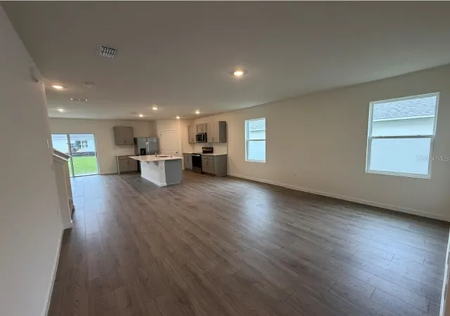 Photo 3 of Single family home for sale at 4910 Marshelder St, Apopka, FL 32712 | MLS# O6420816 | Listing updated on 2026-10-08