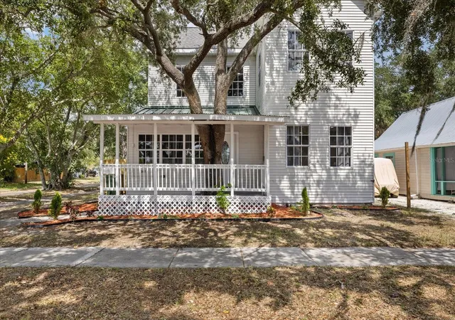 Homes for sale in Tampa, FL | 7102 S Fitzgerald St, Tampa, FL 33616 | MLS# TB8524275