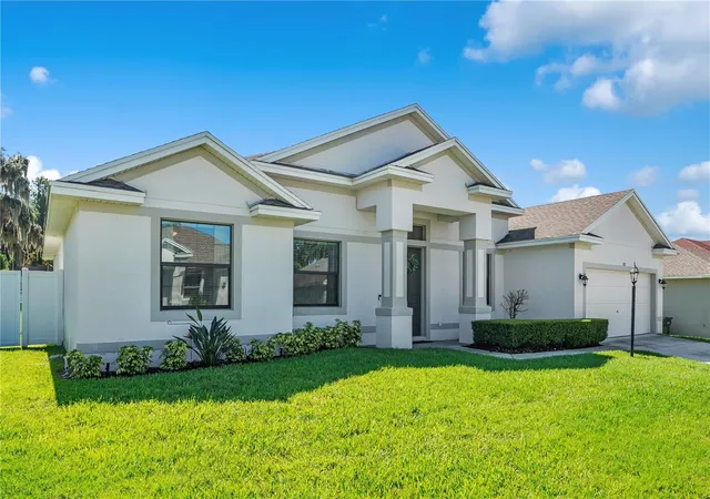 Photo 4 of Single family home for sale at 525 Gandhi Dr, Lakeland, FL 33813 | MLS# L4963147 | Listing updated on 2026-10-11