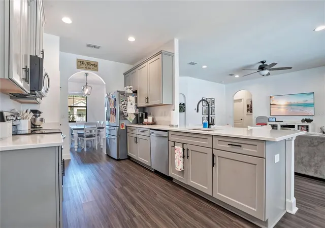 Photo 1 of Single family home for sale at 525 Gandhi Dr, Lakeland, FL 33813 | MLS# L4963147 | Listing updated on 2026-10-11