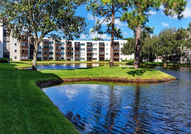 Homes for sale in St. Petersburg, FL | 8174Th Ter Gdn Dr N, St. Petersburg, FL 33709