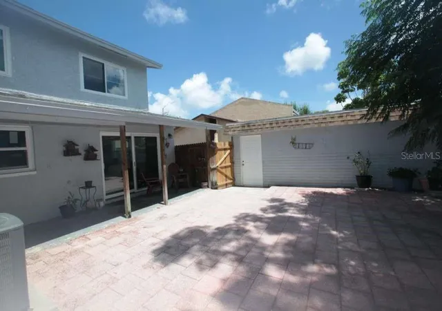 28th image of 2073 San Sebastian Wy N, Clearwater, FL 33763 | MLS# TB8524289
