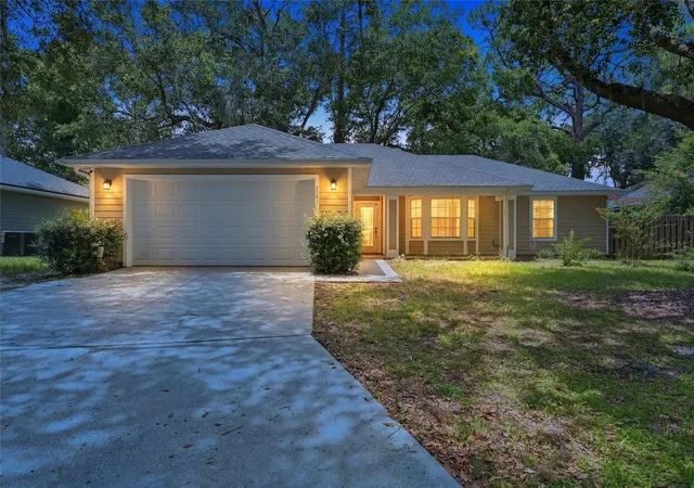 Photo 1 of Single family home for sale at 4308 Nw 35th Terrace, Gainesville, FL 32605 | MLS# GC541552 | Listing updated on 2026-09-16