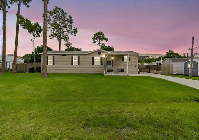 Photo 1 of Manufactured home for sale at 4917 Herndon Way, Auburndale, FL 33823 | MLS# P4939190 | Listing updated on 2026-09-15