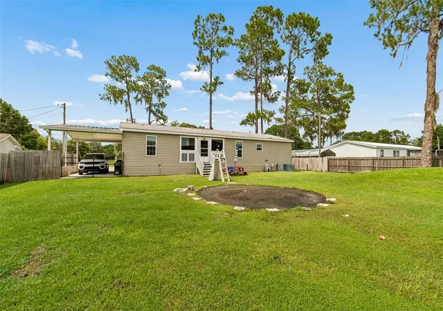 Photo 3 of Manufactured home for sale at 4917 Herndon Way, Auburndale, FL 33823 | MLS# P4939190 | Listing updated on 2026-09-15