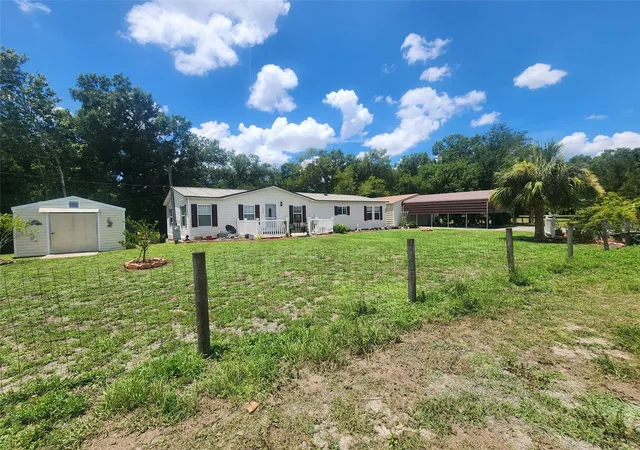 2nd image of 12398 Sw Crenshaw Ave, Arcadia, FL 34269 | MLS# C7527858