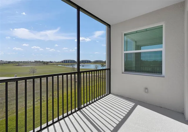 4th image of 17630 Opal Sand Dr, VENICE, FL 34293