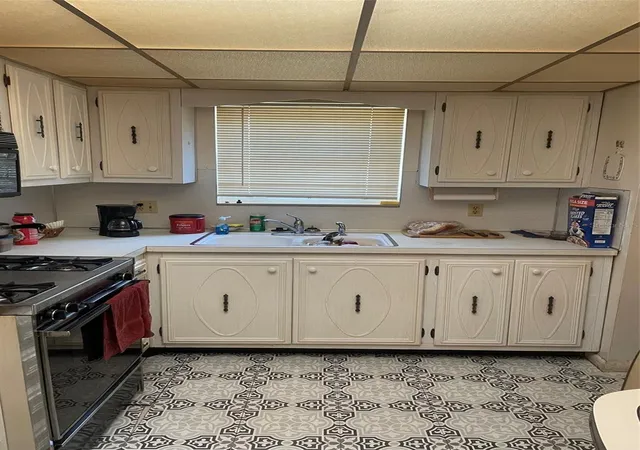 Photo 3 of Condo for sale at 5287 81st Street N #12, Saint Petersburg, FL 33709 | MLS# TB8524337 | Listing updated on 2026-09-02