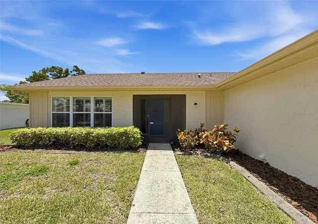 2nd image of 3068 E Dorchester Dr, Palm Harbor, FL 34684 | MLS# W7887179