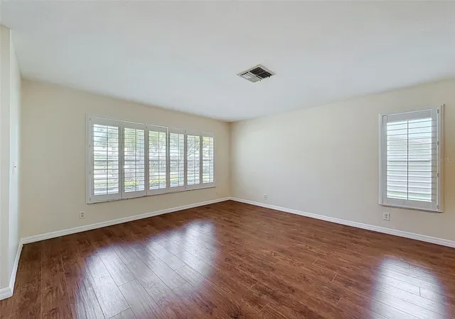 4th image of 3068 E Dorchester Dr, Palm Harbor, FL 34684 | MLS# W7887179