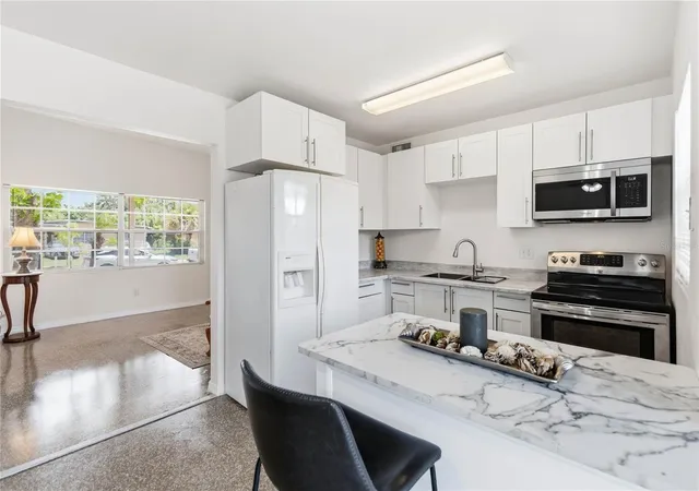 Homes for sale in Orlando, FL | 6018 W Livingston St, Orlando, FL 32835 | MLS# O6420866