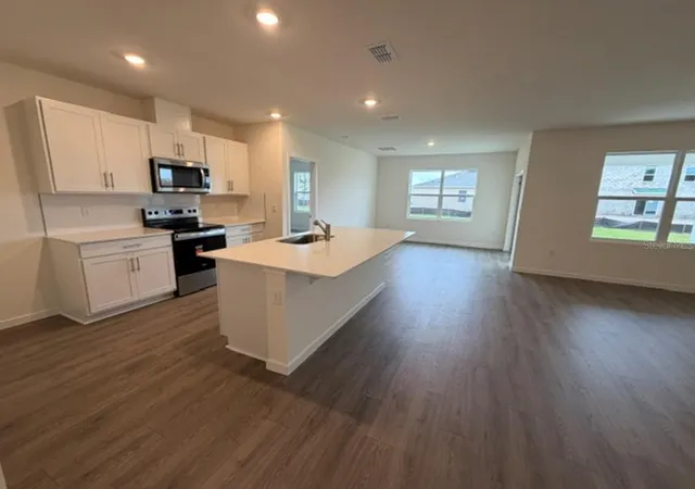 Photo 1 of Single family home for sale at 4922 Marshelder St, Apopka, FL 32712 | MLS# O6420879 | Listing updated on 2026-10-08