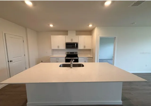 Photo 3 of Single family home for sale at 4922 Marshelder St, Apopka, FL 32712 | MLS# O6420879 | Listing updated on 2026-10-08
