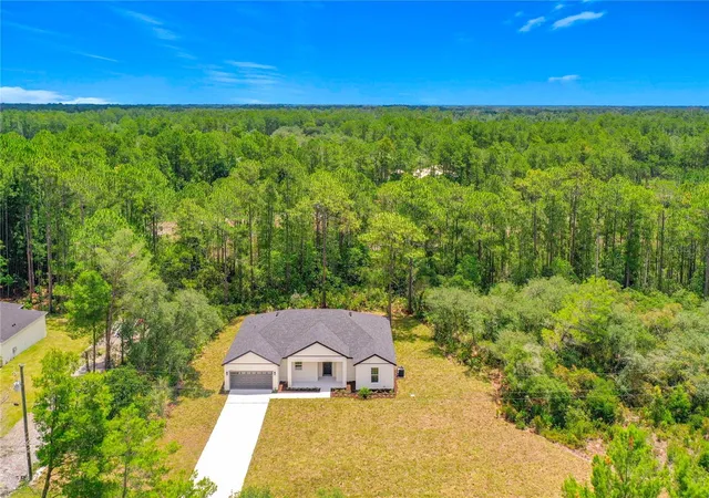 3rd image of 41334 Persimmon St, Eustis, FL 32736 | MLS# O6420889