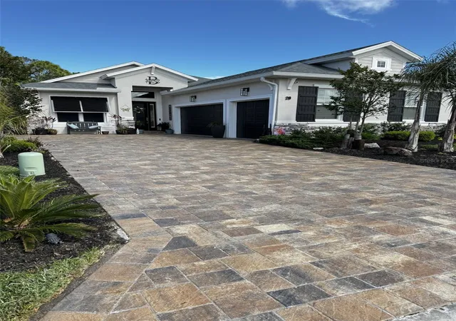 1st image of 20 Spring St, Palm Coast, FL 32164 | MLS# A4698475