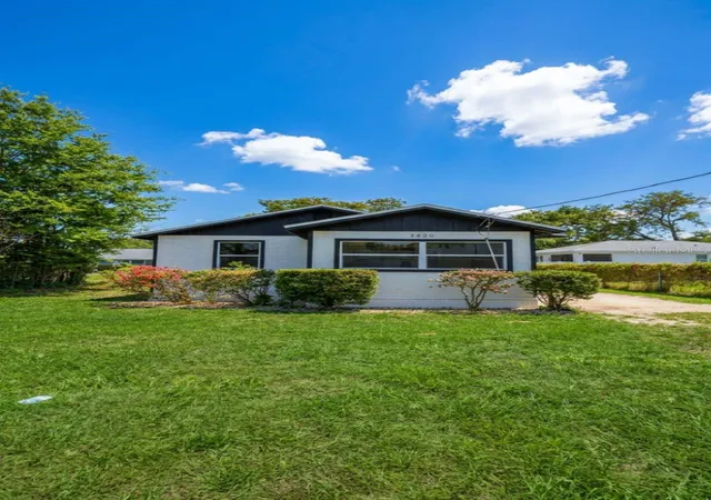 Photo 1 of Single family home for sale at 3420 Ave R Nw, Winter Haven, FL 33881 | MLS# O6420895 | Listing updated on 2026-07-02