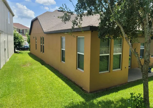 Photo 3 of Single family home for sale at 920 Boxelder Ave, Minneola, FL 34715 | MLS# R4911528 | Listing updated on 2026-08-08