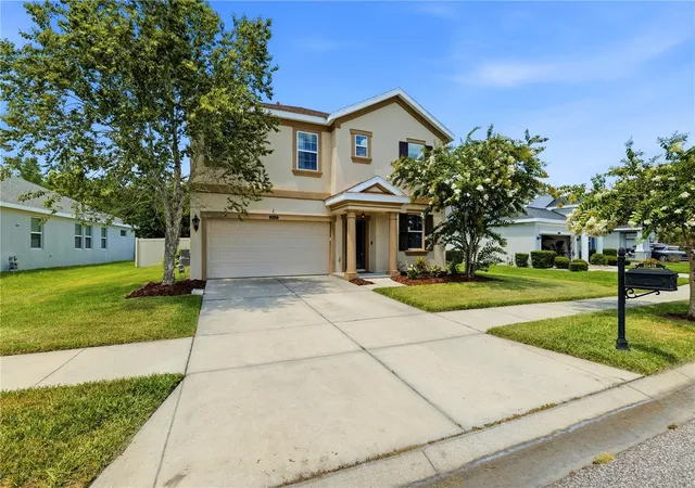 4th image of 21439 Southern Charm Dr, Land O Lakes, FL 34637 | MLS# TB8524379