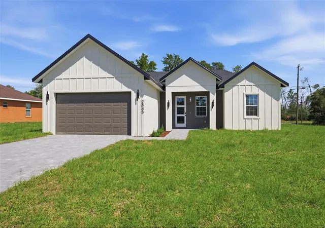 Photo 3 of Sale Pending at 2845 SW 172nd Lane Rd, Ocala, FL 34473 | MLS# O6420908 | Listing updated on 2026-10-19