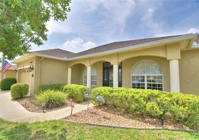 2nd image of 112 Waterview Cir, Auburndale, FL 33823 | MLS# P4939191