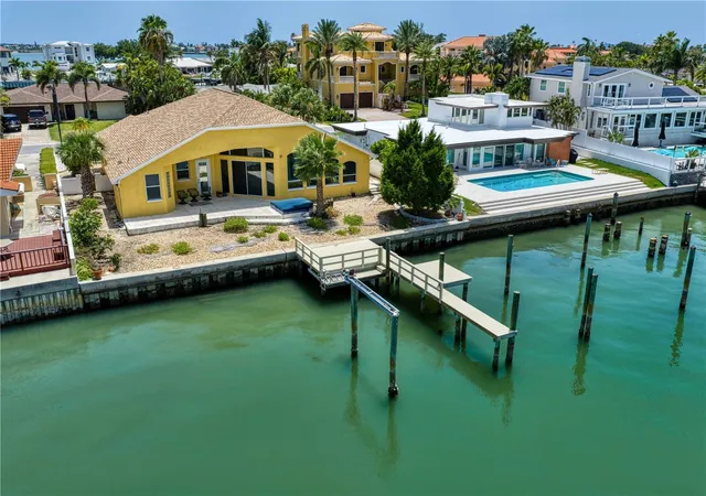 4th image of 115 Aleta Dr, Belleair Beach, FL 33786 | MLS# TB8524388