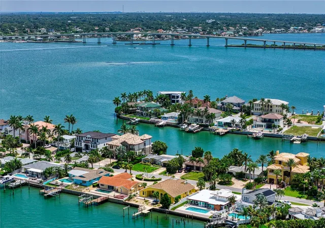 55th image of 115 Aleta Dr, Belleair Beach, FL 33786 | MLS# TB8524388