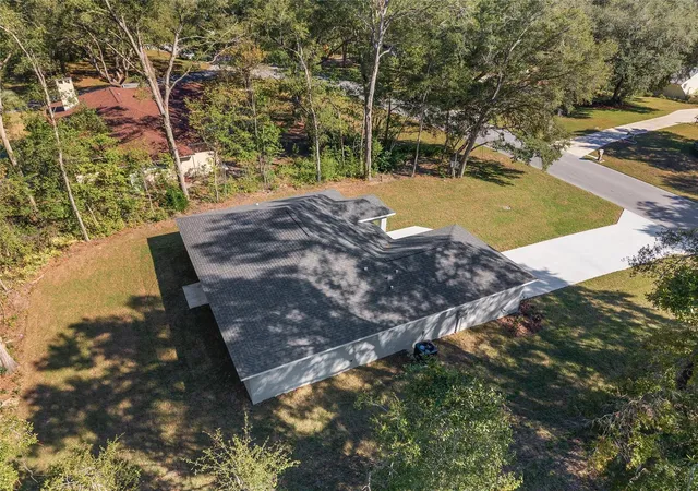 Photo 3 of Single family home for sale at 9776 SW 196th Circle, Dunnellon, FL 34432 | MLS# OM727600 | Listing updated on 2026-10-07