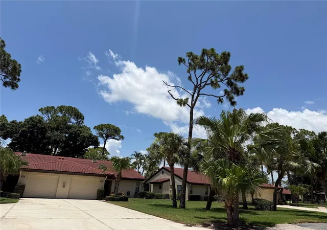 Photo 1 of Single family home for sale at 3637 Yellow Pine Ct #146, Sarasota, FL 34238 | MLS# A4698488 | Listing updated on 2026-06-30