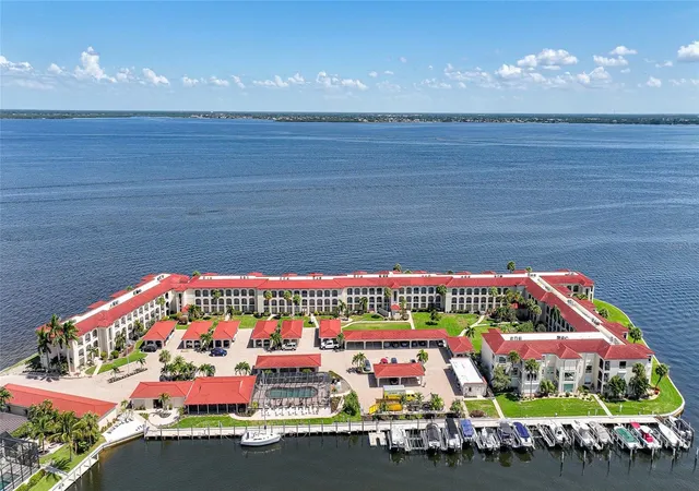 2nd image of 1 Colony Point Dr #A10, Punta Gorda, FL 33950 | MLS# C7527873