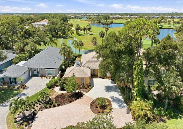 Homes for sale in Englewood, FL | 51 Golf View Dr, Englewood, FL 34223 | MLS# D6147939