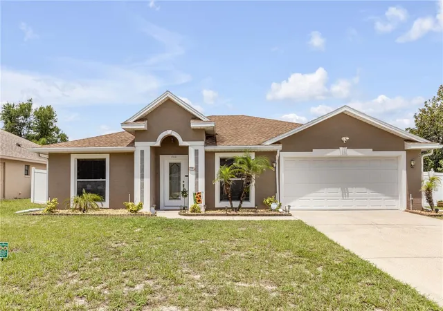 Homes for sale in Deltona, FL | 1510 Brayton Cir, Deltona, FL 32725 | MLS# O6420938