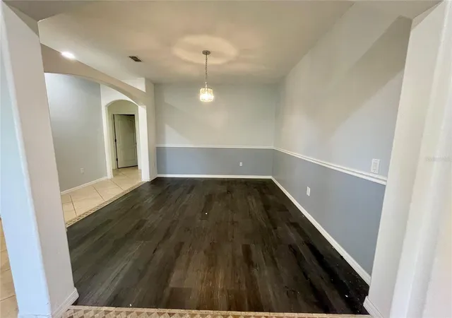 Photo 3 of Single family home for sale at 1944 The Oaks Blvd, Kissimmee, FL 34746 | MLS# S5152726 | Listing updated on 2026-09-07