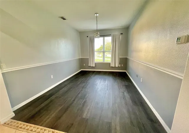 Photo 4 of Single family home for sale at 1944 The Oaks Blvd, Kissimmee, FL 34746 | MLS# S5152726 | Listing updated on 2026-09-07