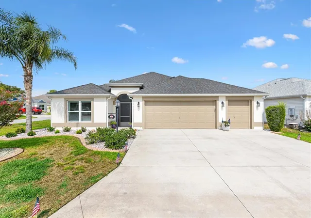 Homes for sale in The Villages, FL | 5852 Abney Ave, The Villages, FL 32163 | MLS# G5114427