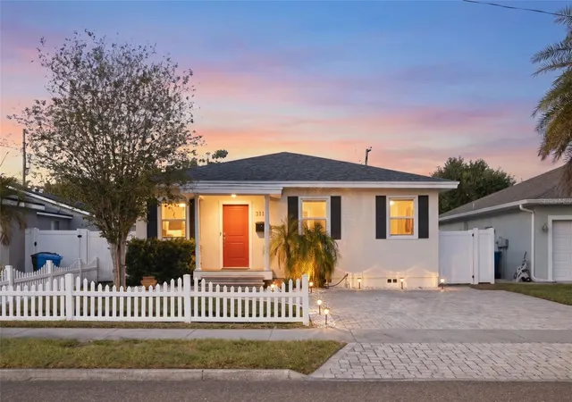 Homes for sale in St Petersburg, FL | 3110 15th St N, St Petersburg, FL 33704 | MLS# TB8524436
