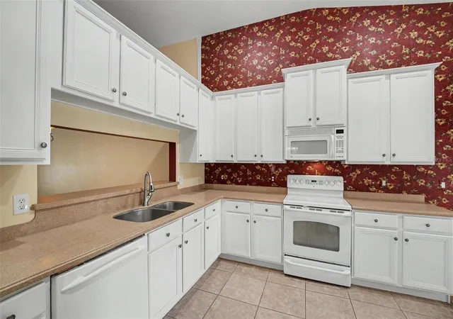 Photo 4 of Multi family home for sale at 1819 Tullagee Ave, Melbourne, FL 32940 | MLS# O6420947 | Listing updated on 2026-09-14