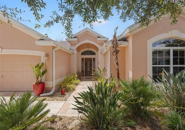 3rd image of 2252 Central St, The Villages, FL 32162 | MLS# G5114429