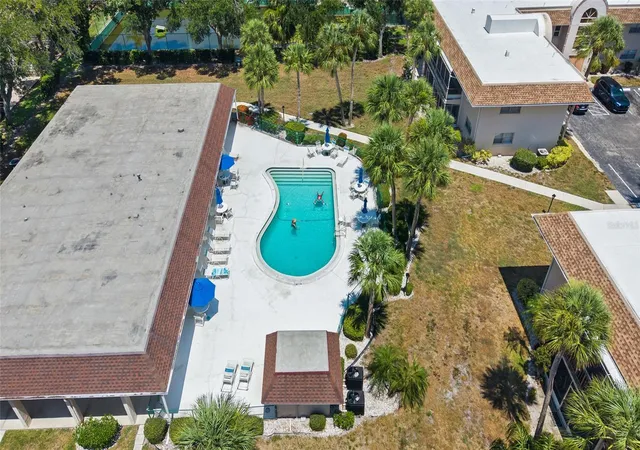 2nd image of 2727 75Th St W, BRADENTON, FL 34209