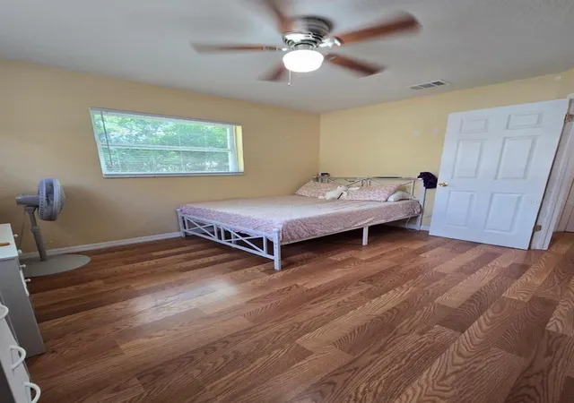 Photo 4 of Single family home for sale at 459 Water Rd, Ocala, FL 34472 | MLS# W7887189 | Listing updated on 2026-07-24