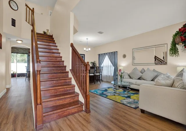 2nd image of 31405 Glendalough Wy, Wesley Chapel, FL 33545 | MLS# TB8524449