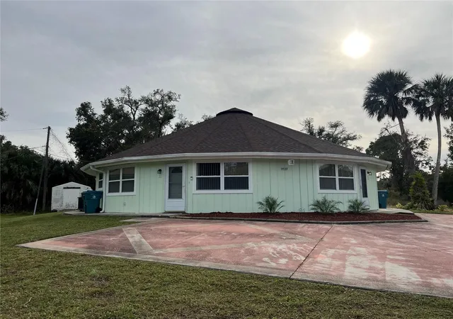 2nd image of 15539 Chamberlain Blvd, Port Charlotte, FL 33953 | MLS# TB8524460