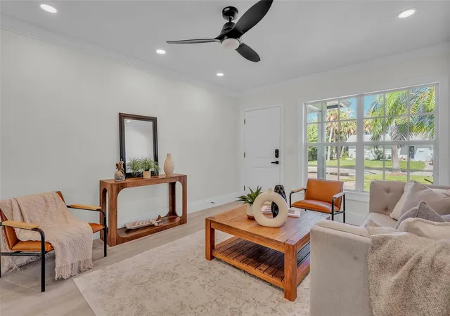 5th image of 965 Bruce Ave, Clearwater Beach, FL 33767 | MLS# O6420965